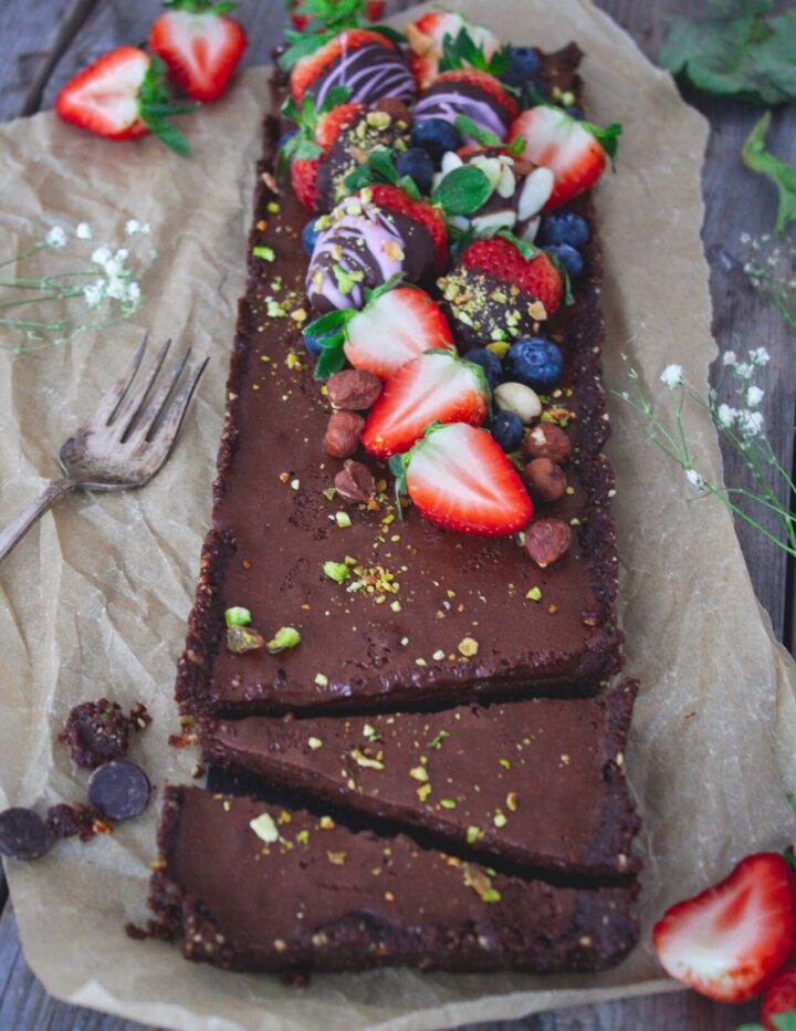 Gluten-Free Vegan Chocolate No Bake Tart