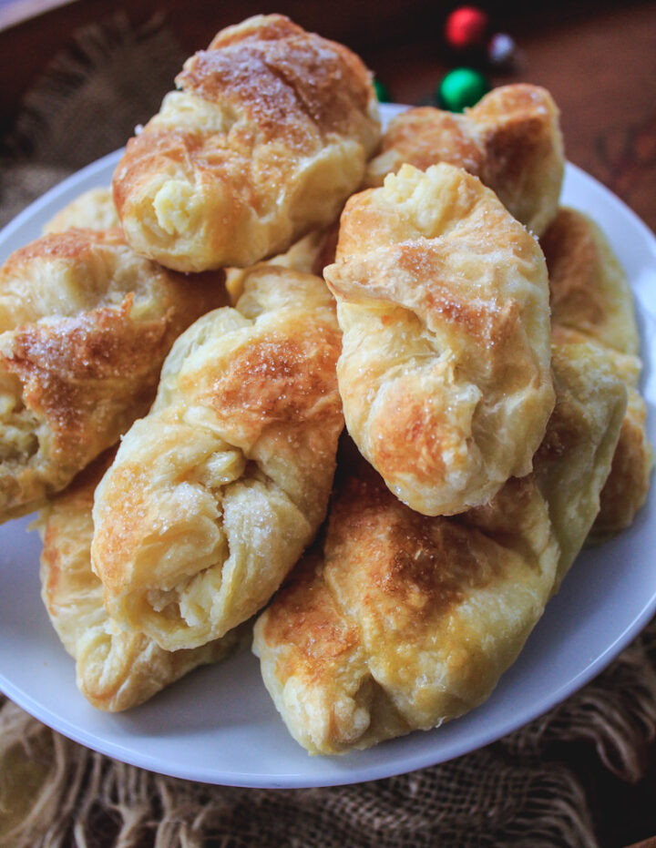 Vegan Quesitos – Puerto Rican Cream Cheese Pastries